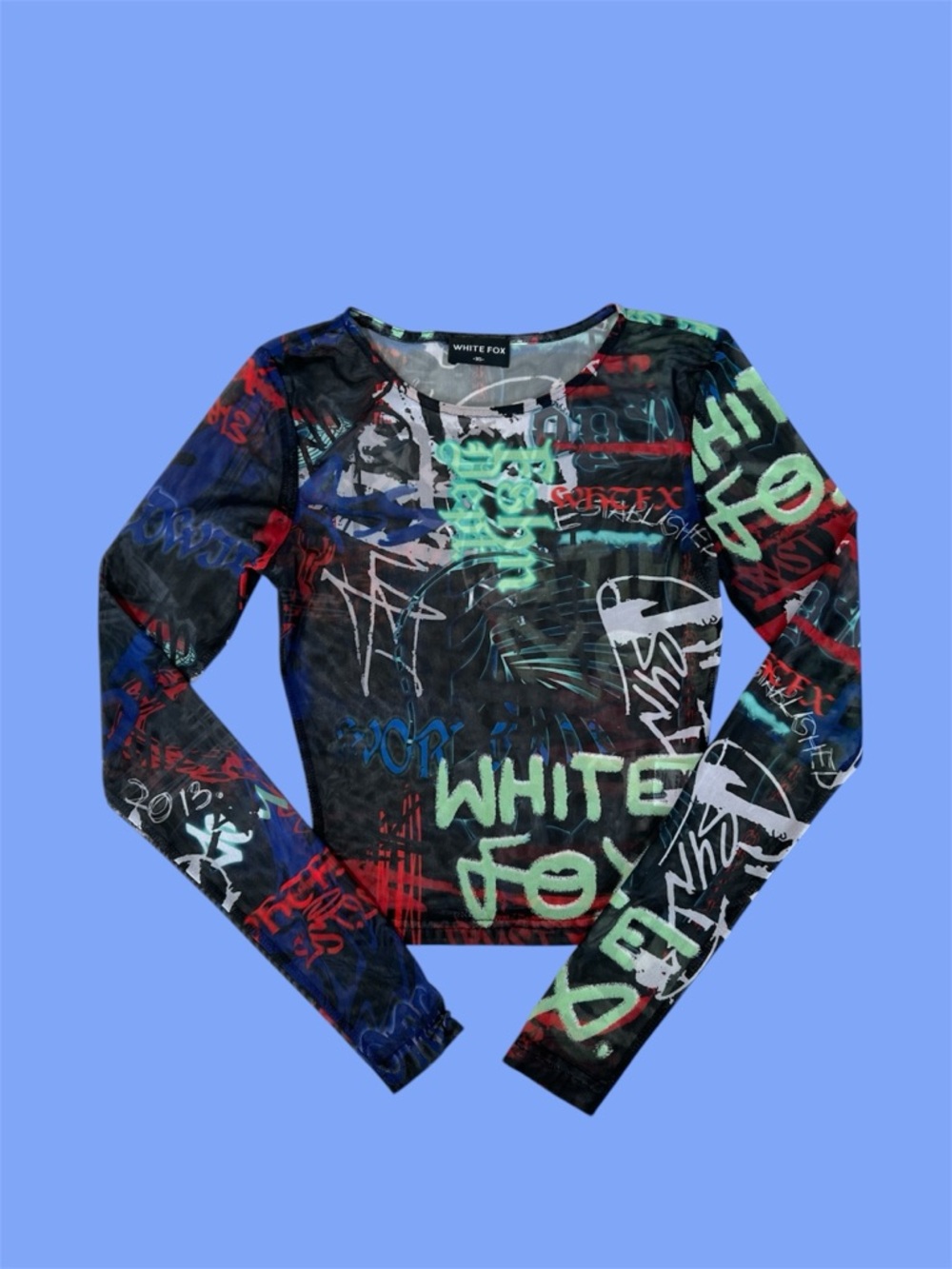 WHITE FOX Graffiti Print Long Sleeve Crop Top